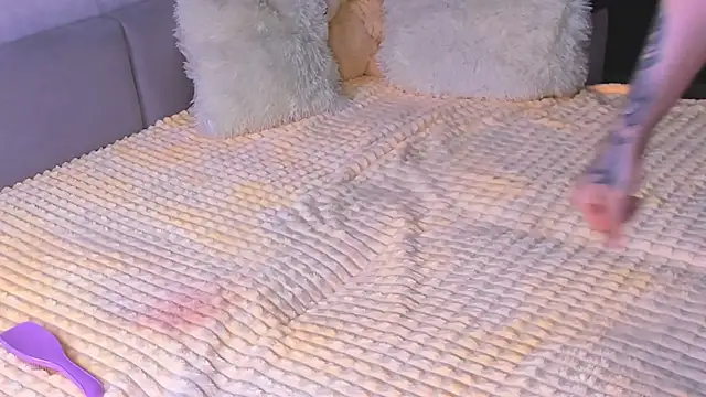 Snapshot of Sweeet_Barbie chatting on 10.26.25 Sweeet Barbie online show from 10.26.25