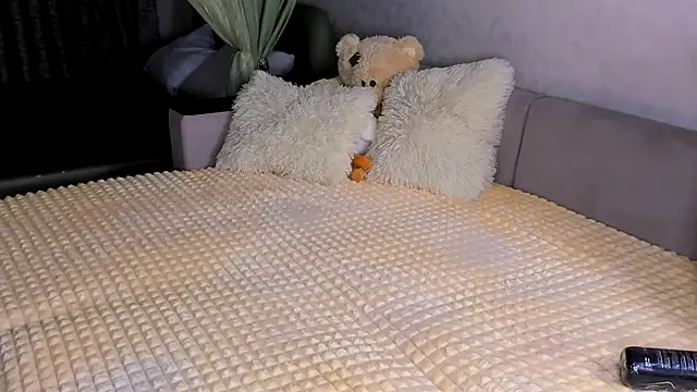 Snapshot of Sweeet_Barbie chatting on 11.20.25 Sweeet Barbie online show from 11.20.25