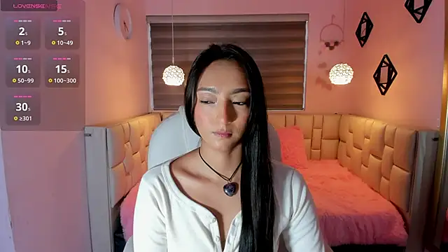 Snapshot of blair___mester chatting on 02.10.25 blair mester online show from 02.10.25