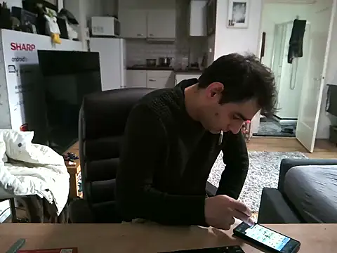 Snapshot of mihaimichael chatting on 01.15.26 mihaimichael online show from 01.15.26