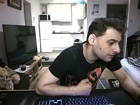 Snapshot of mihaimichael chatting on 03.23.26 mihaimichael online show from 03.23.26