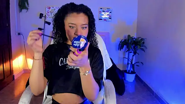 keyla roberts777 online show from 02.02.25