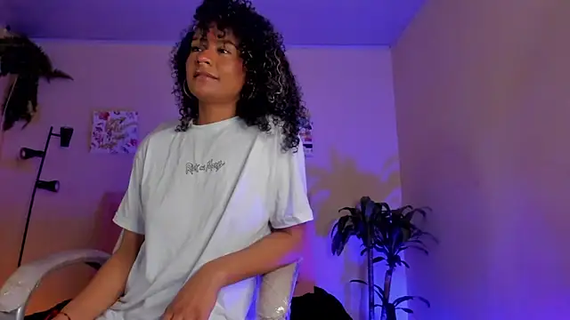 keyla roberts777 online show from 02.13.25