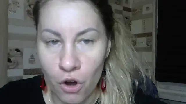 TherestlessKitty online show from 12.16.25