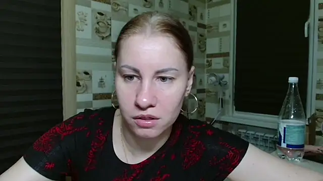 TherestlessKitty online show from 06.17.26