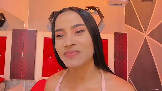 Karoll014 online show from 10.18.25