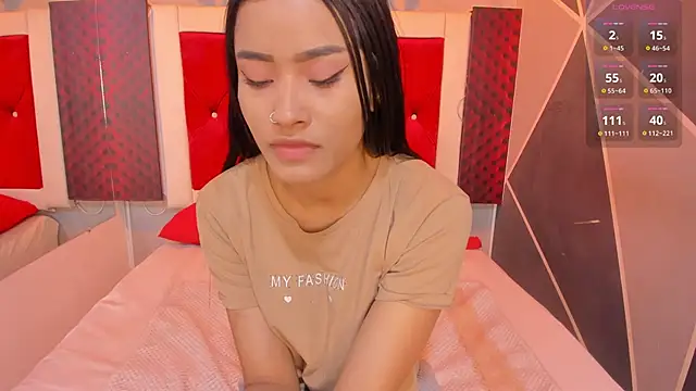 Karoll014 online show from 10.28.25