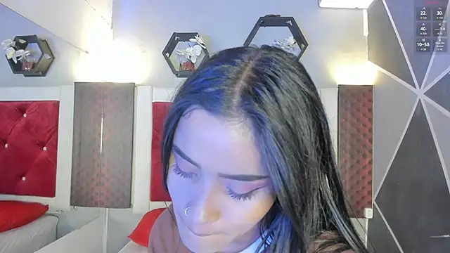 Karoll014 online show from 05.26.26