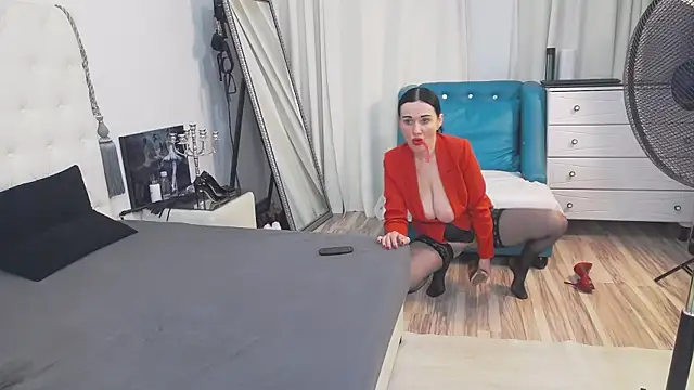 AlinaOnly online show from 01.26.25