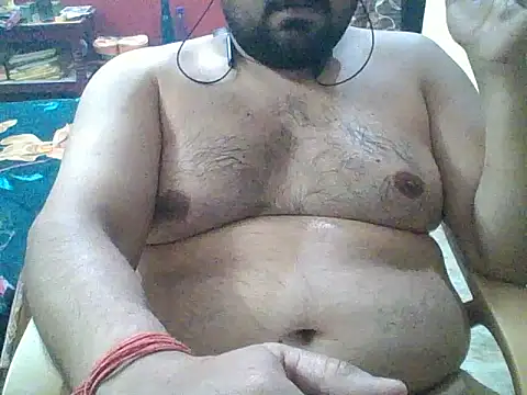 Snapshot of ARYANAVAILABLE chatting on 11.08.25 ARYANAVAILABLE online show from 11.08.25