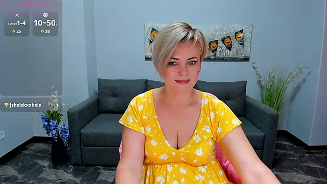 Julia Wilsone online show from 11.01.25