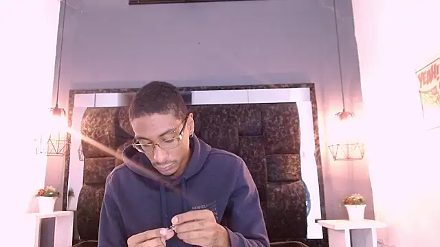 Jose Smoke online show from 02.17.25