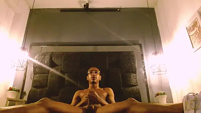 Jose Smoke online show from 02.17.25