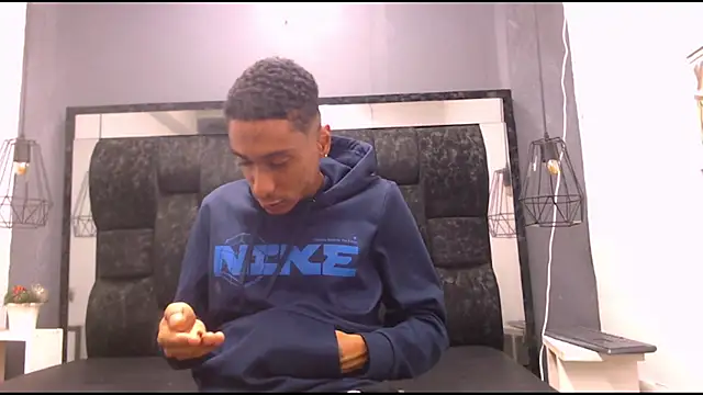 Jose Smoke online show from 09.17.25