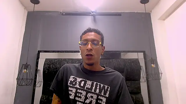 Jose Smoke online show from 12.04.25