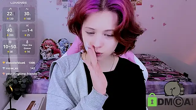 Snapshot of Alina_Mills chatting on 12.04.24 Alina Mills online show from 12.04.24