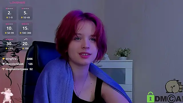 Snapshot of Alina_Mills chatting on 12.06.24 Alina Mills online show from 12.06.24