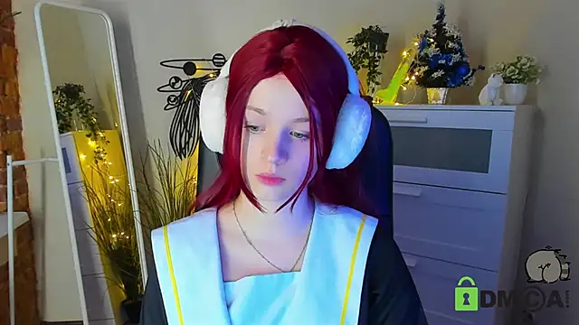 Snapshot of Alina_Mills chatting on 12.23.24 Alina Mills online show from 12.23.24