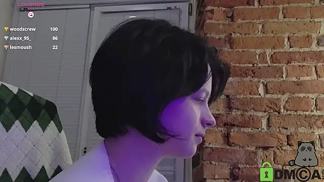 Snapshot of Alina_Mills chatting on 01.08.25 Alina Mills online show from 01.08.25