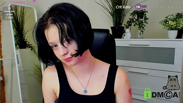 Snapshot of Alina_Mills chatting on 01.21.25 Alina Mills online show from 01.21.25