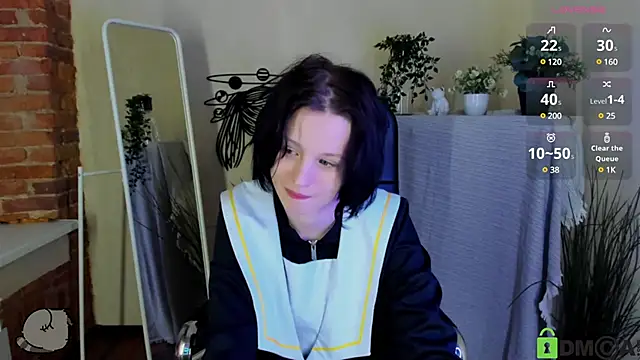 Snapshot of Alina_Mills chatting on 03.11.25 Alina Mills online show from 03.11.25