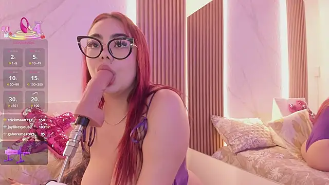 juicy led  online show from 02.25.25