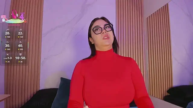 juicy led  online show from 09.22.25