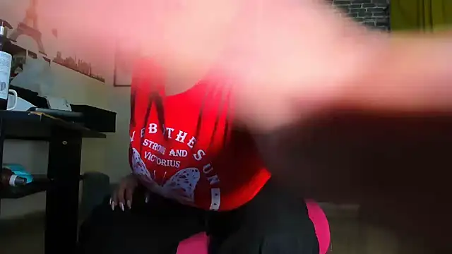 Snapshot of iam_samy_ chatting on 03.05.25 iam samy online show from 03.05.25