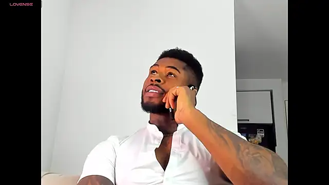 Makonneen online show from 12.22.25