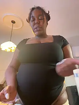 Snapshot of Goddess_Nafeesha chatting on 02.25.26 Goddess Nafeesha online show from 02.25.26