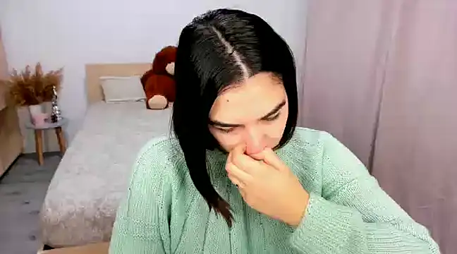 Snapshot of Alexa_Dolly12 chatting on 12.13.24 Alexa Dolly12 online show from 12.13.24