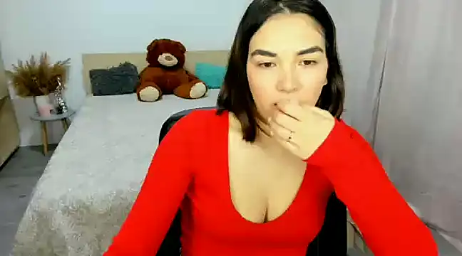 Snapshot of Alexa_Dolly12 chatting on 01.13.25 Alexa Dolly12 online show from 01.13.25