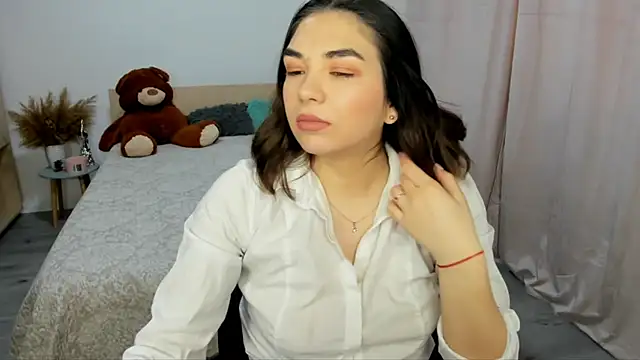 Snapshot of Alexa_Dolly12 chatting on 03.19.25 Alexa Dolly12 online show from 03.19.25