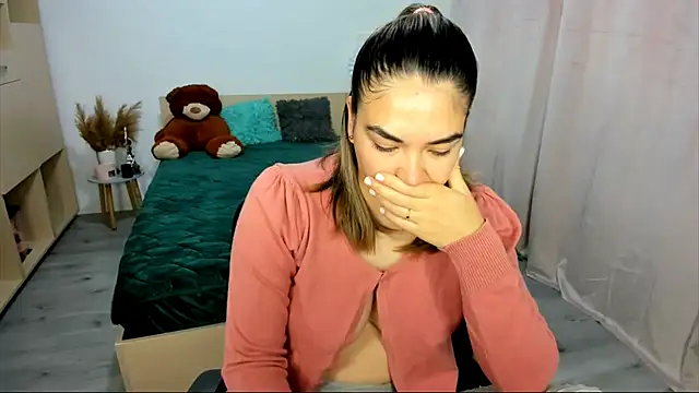 Snapshot of Alexa_Dolly12 chatting on 10.02.25 Alexa Dolly12 online show from 10.02.25