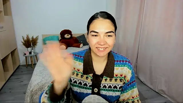 Alexa Dolly12 online show from 11.08.25