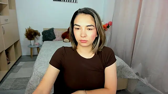 Alexa Dolly12 online show from 05.08.26