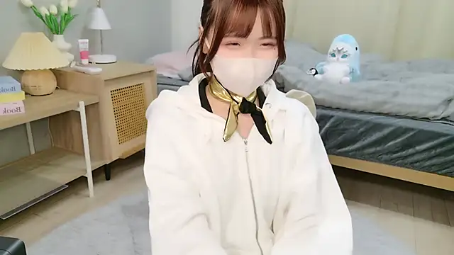 Snapshot of Sayuringo_ chatting on 12.17.25 Sayuringo online show from 12.17.25