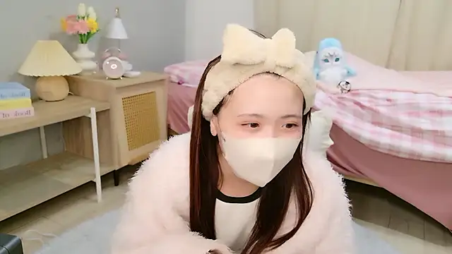 Snapshot of Sayuringo_ chatting on 01.16.26 Sayuringo online show from 01.16.26