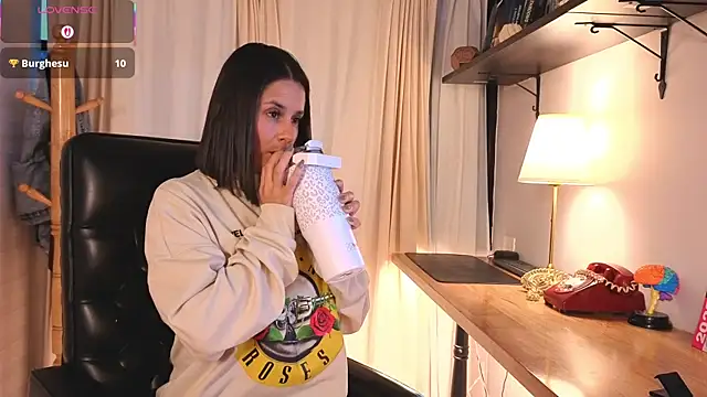 Alice milf  online show from 12.05.25