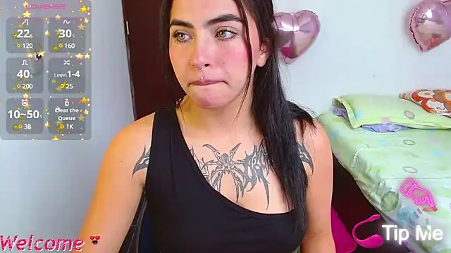 Snapshot of _luna_torres chatting on 12.07.24 luna torres online show from 12.07.24