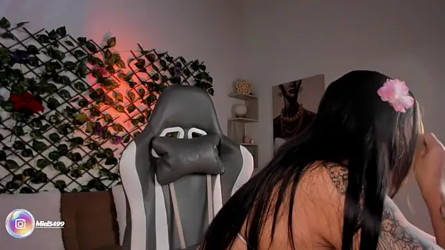 melody cute10 online show from 03.04.25