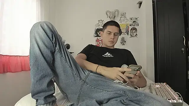 Snapshot of SonSett chatting on 03.05.26 SonSett online show from 03.05.26