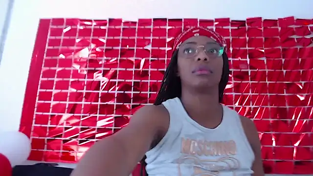 tiffany gomez9 online show from 02.20.25