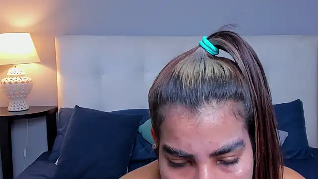 SaraaJhonsonn online show from 02.23.25