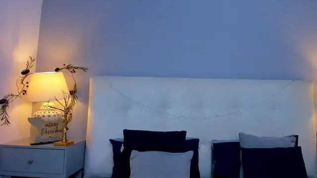 SaraaJhonsonn online show from 12.01.25