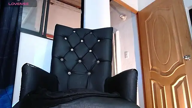 Snapshot of ren_stipee chatting on 03.08.25 ren stipee online show from 03.08.25