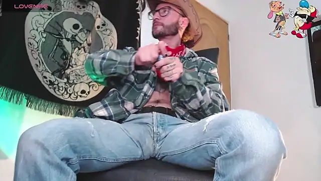 Snapshot of ren_stipee chatting on 10.18.25 ren stipee online show from 10.18.25