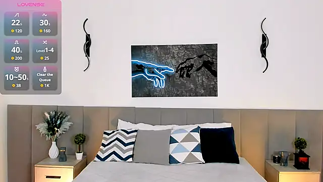 MiaBecky online show from 11.27.25