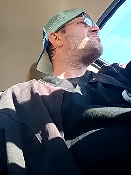 crazycam619 online show from 10.24.25