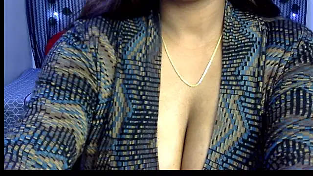 Radhika Singhaniya online show from 12.28.24